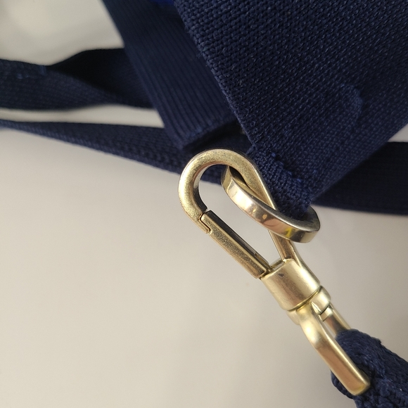 Rothys Navy The Mini Convertible Vegan Satchel Bag Purse Crossbody Micro Bag HTF - Picture 10 of 13